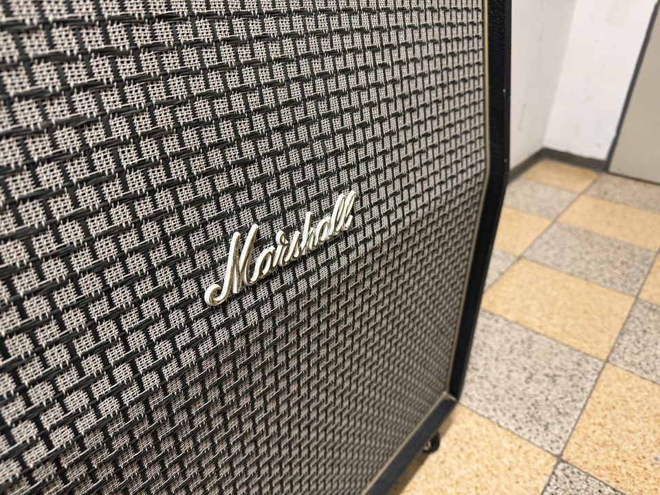 Marshall 1960TV Leergehäuse Oversized 4x12 412 Cab Box Speaker in Greding