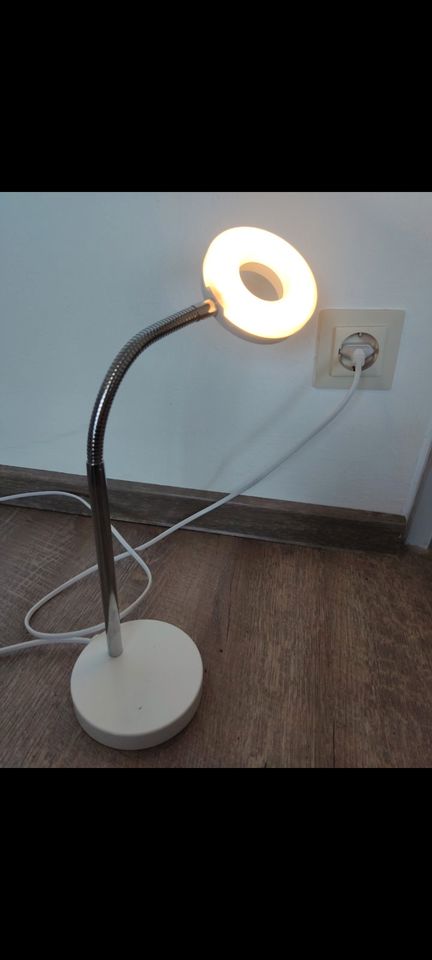 Lampe Tisch/ Leselampe in Göttingen