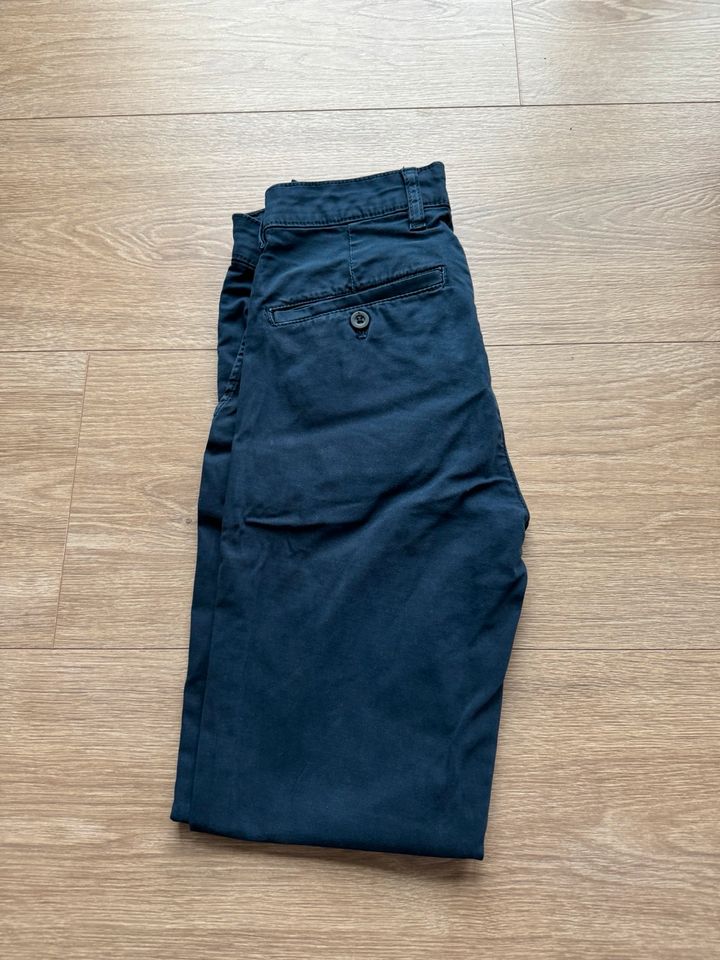 Zara Chino dunkelblau Gr. 36 in Hamburg