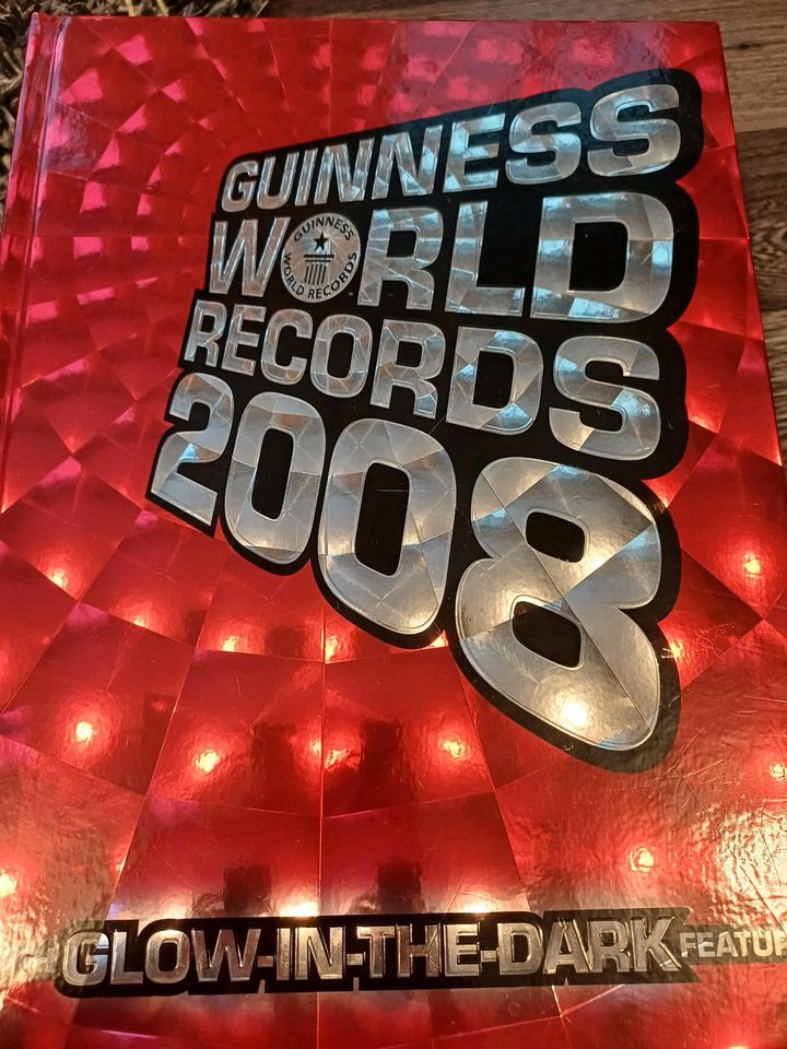 Guinness World Records • Verschiedene Bücher. in Escheburg