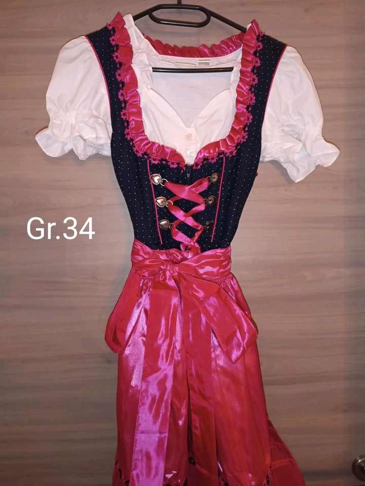 Dirndl Größe 34 dunkelblau pink mit Bluse in Crailsheim