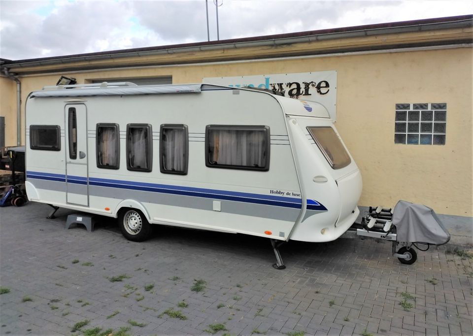 Hobby Wohnwagen Caravan Markise Vorzelt in Gau-Algesheim