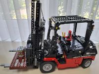 Gabelstabler Mould King Lego 1743 Teile, 5 Motore, 4 Kanal-Sender Niedersachsen - Mittelnkirchen Vorschau