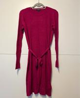 Langärmliges pinkes Kleid Niedersachsen - Emden Vorschau