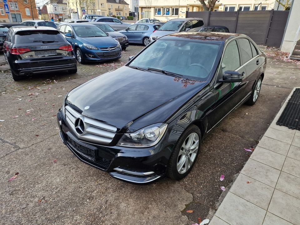 Mercedes-Benz C 180 CGI BlueEfficiency in Neckarsulm