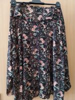 Damen-Bluse  Lang Arm Größe 56 schwarz mit Blumenmuster Bexleys Leipzig - Grünau-Ost Vorschau