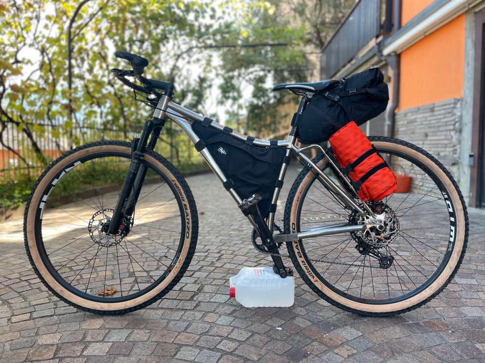 Titan MTB Adventure Fahrrad in München