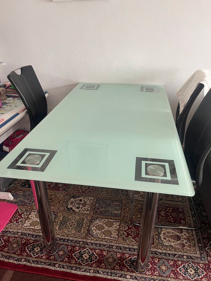 Tisch/ Esstisch/ Glastisch mit Chromfüßen in Ingolstadt