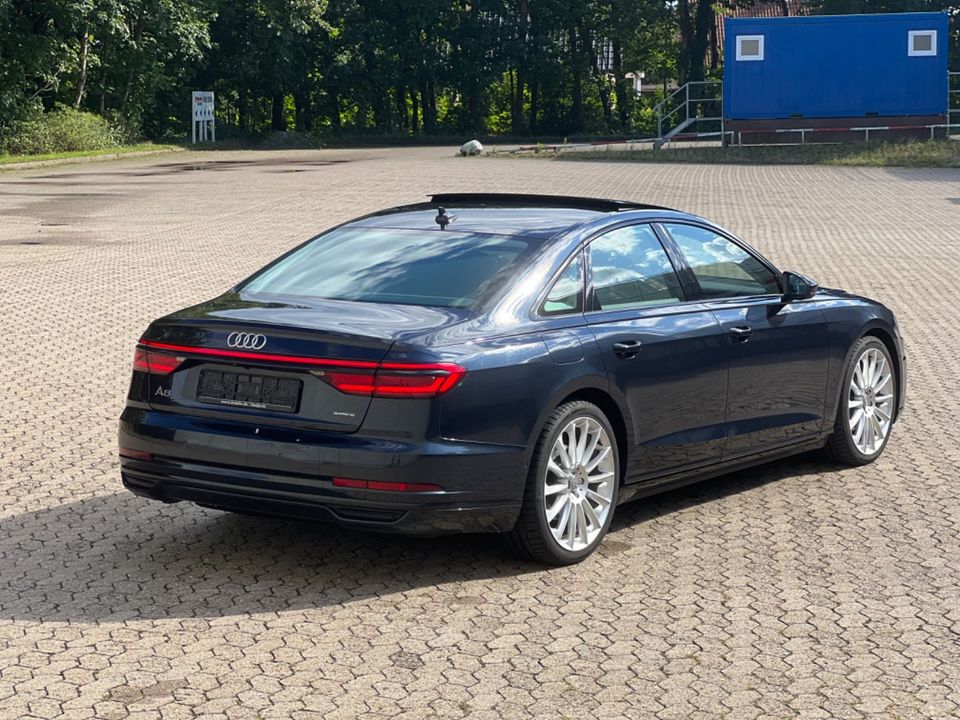 Audi A8 50 TDI quattro Massage/RSE/Hud/360°/MwSt. in Adendorf