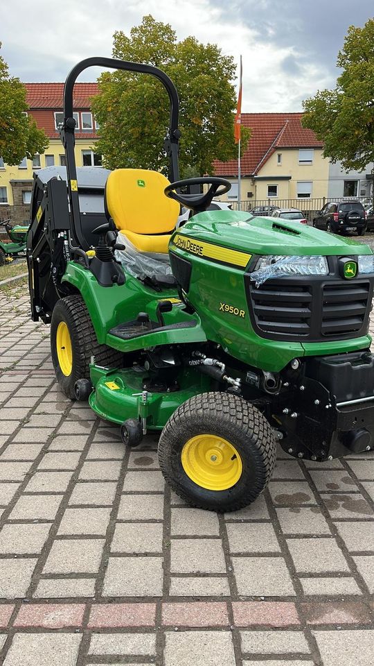 John Deere X950R Diesel Rasentraktor in Barsinghausen