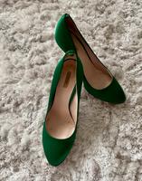 MIU MIU Satin Pumps Bayern - Schondorf am Ammersee Vorschau
