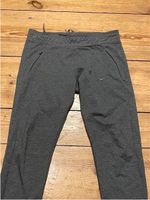 Nike Vintage Jogginghose Größe L Friedrichshain-Kreuzberg - Kreuzberg Vorschau