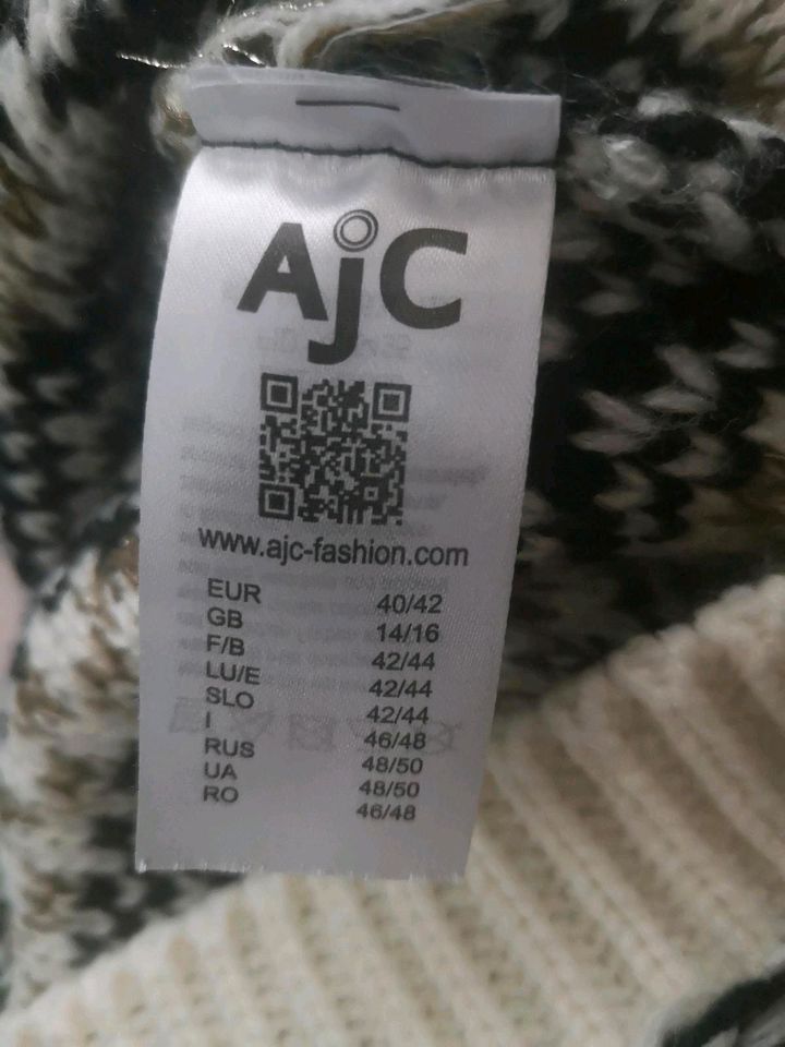 AJC STRICKKLEID 40 42 M L in Fürth