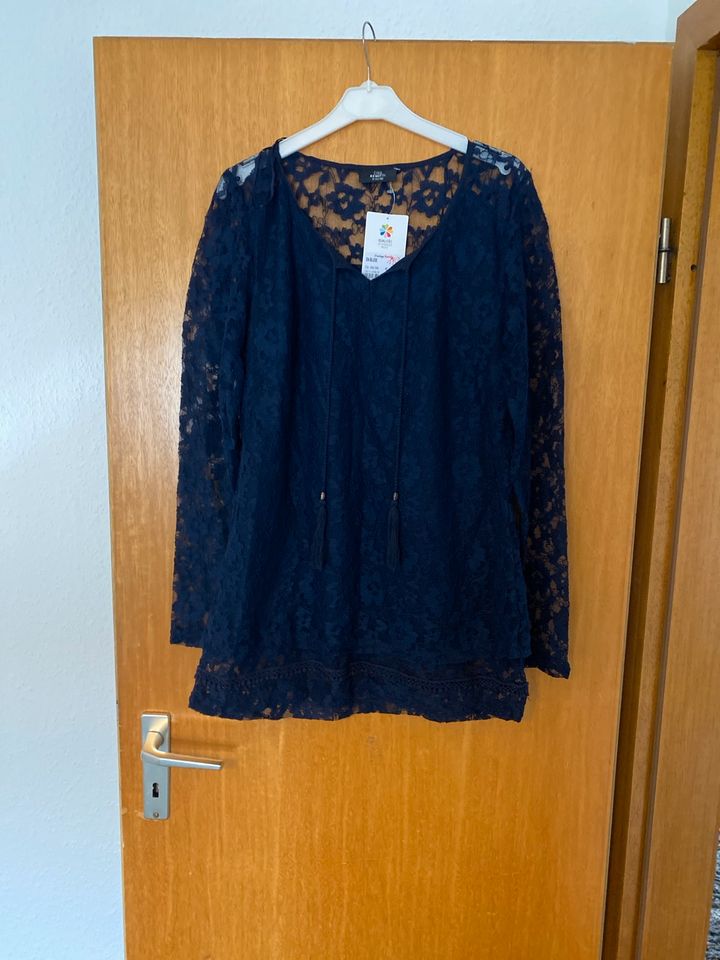 Bluse Größe 36/38 neu mit Etikett in Duisburg