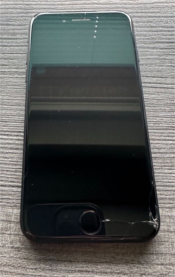 IPhone 7 schwarz in Probsteierhagen