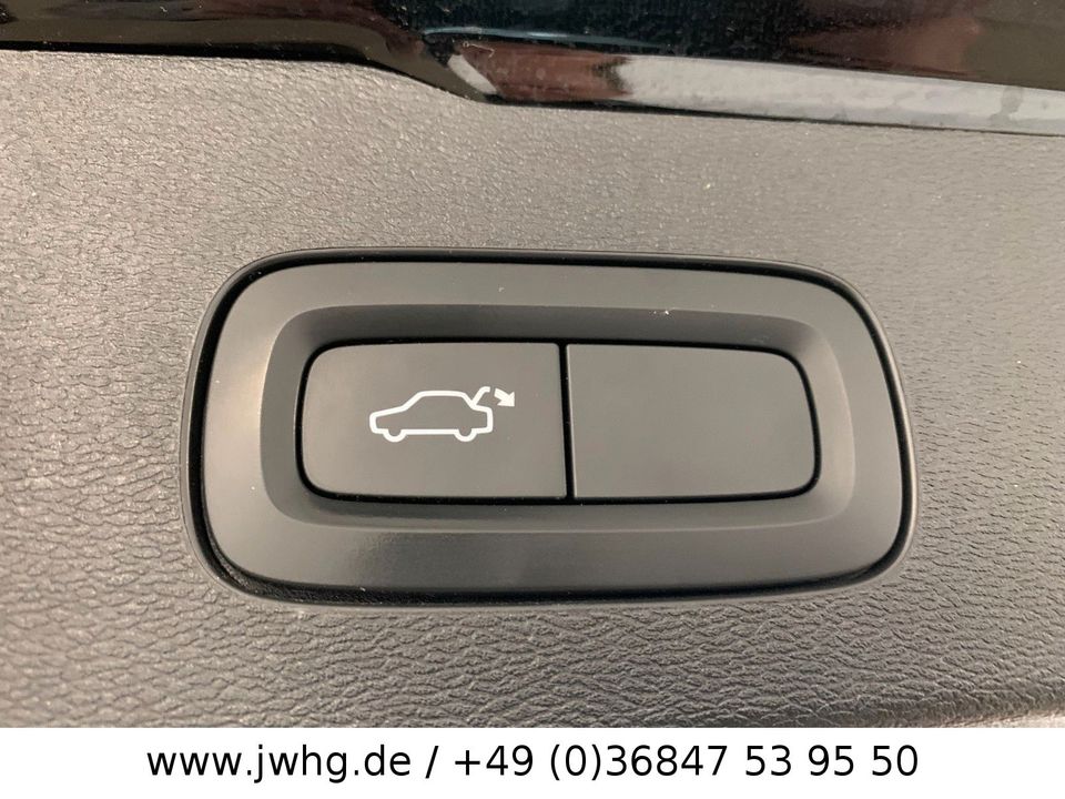 Volvo V60 LED Navi Leder 17"AHK ParkAss Kamera Carplay in Steinbach-Hallenberg (Thüringer W)