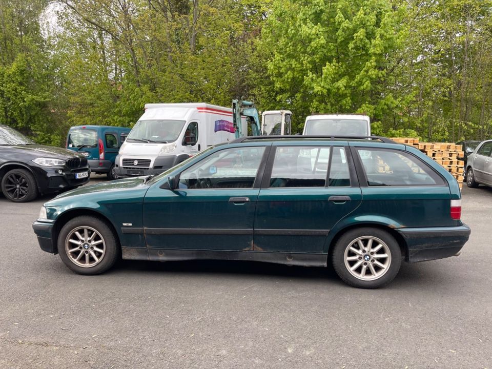 BMW 316 i Schiebedach 1 Hand TÜV 06/2024 in Göttingen