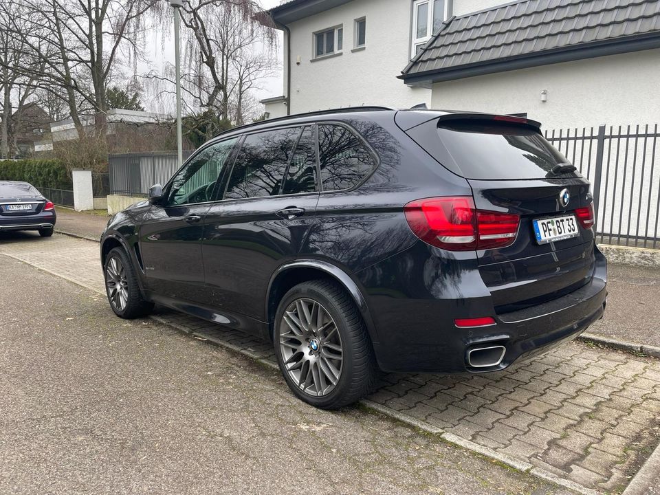 BMW X5 40d M-Paket-Panorama-Head up Display, Standheizung…. in Pforzheim