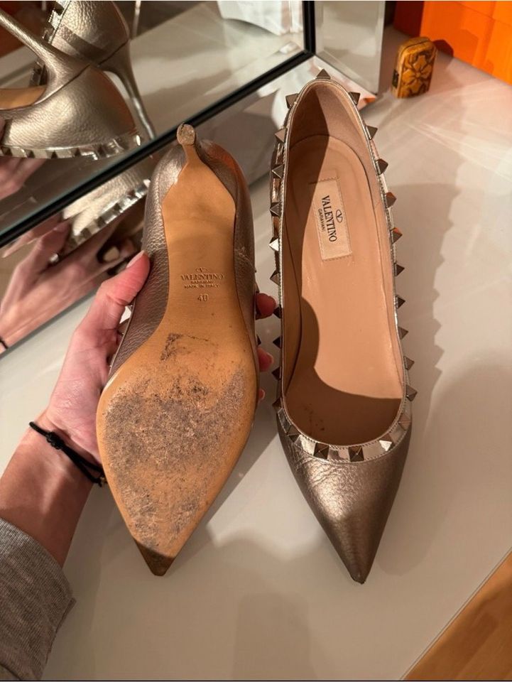 Valentino High Heels Schuhe Größe 40 in Düsseldorf