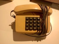 Ein altes Tasten Telefon aus den 90 iger Jahren Berlin - Mitte Vorschau