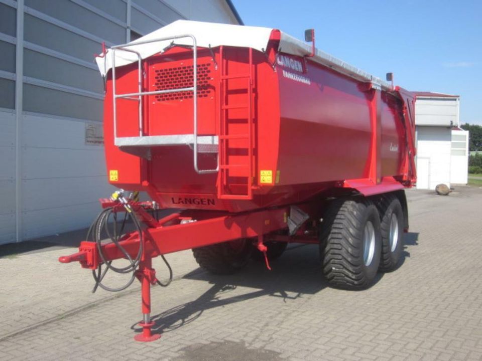 Langen Muldenkipper TMK16 in Surwold