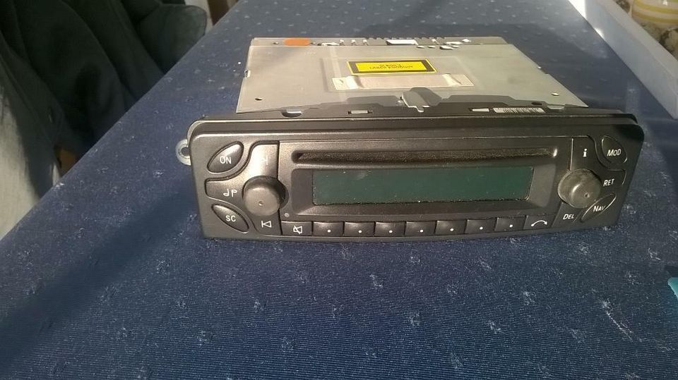 Mercedes Radio audio 30 APS incl. CD Wechsler MC3010 in Trossingen