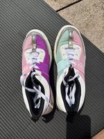 DKNY Sneaker Größe 37 Mädchen München - Hadern Vorschau