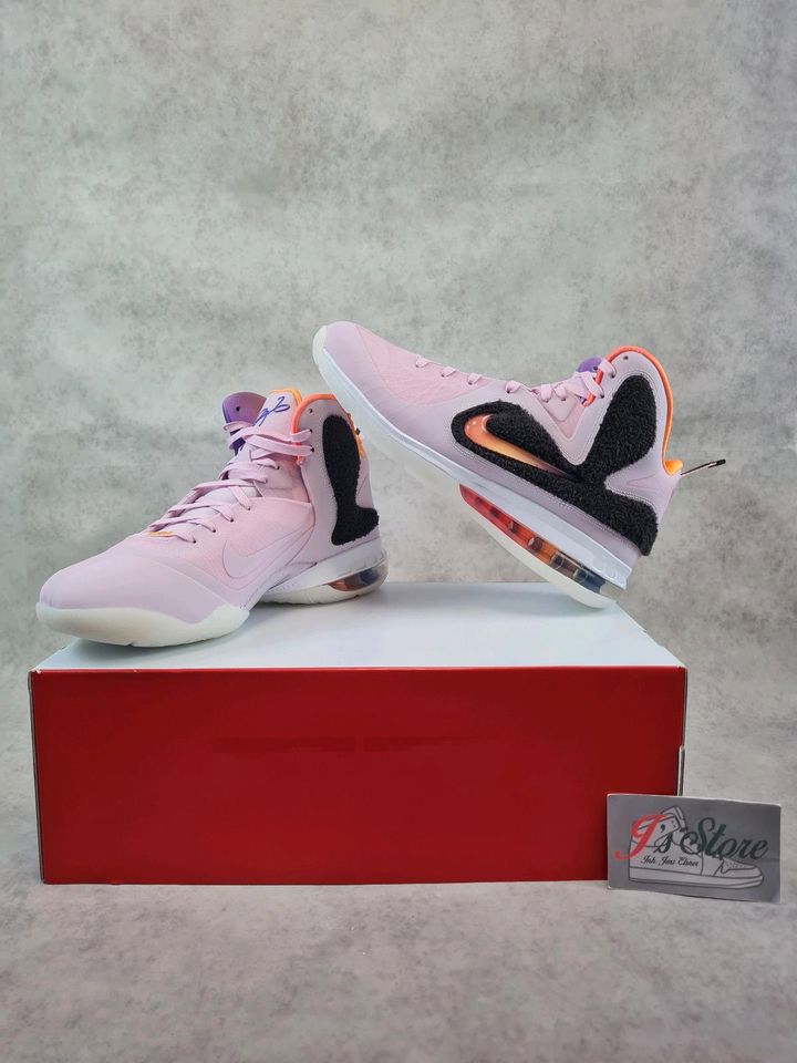 NEU|Nike Lebron IX Basketballschuhe|Regal Pink/Multi-Color|Gr.45 in Frechen