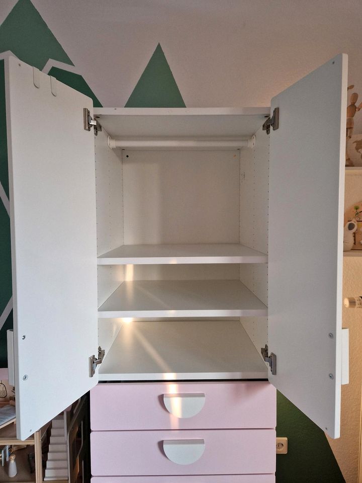 Ikea Smastad/Platsa Kleiderschrank Kinderzimmer weiß rosa in Karlsruhe