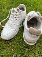 Tamaris Sneaker Turnschuhe 38 weiß Niedersachsen - Himmelpforten Vorschau