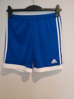 2 Adidas  Shorts Gr. 140 u. 152 Junge Je 5€ Rheinland-Pfalz - Niederzissen Vorschau