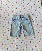 Jeansshorts, Shorts für Jungen Gr.134 von C&A hellblau Berlin - Hohenschönhausen Vorschau