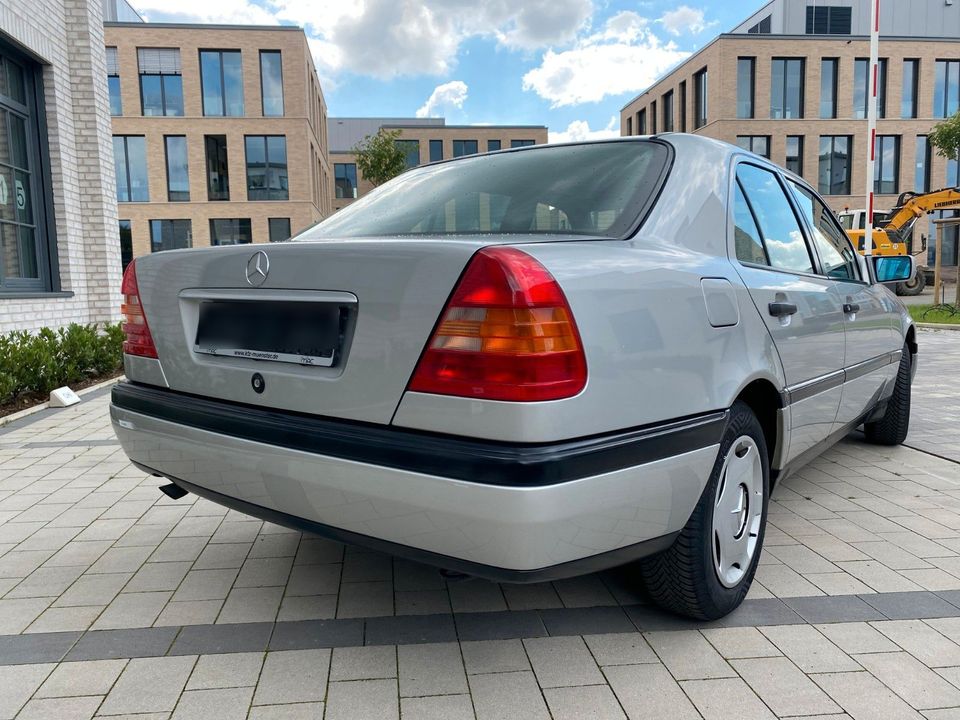 Mercedes-Benz C 180 38.000  H-Zulassung in Gievenbeck