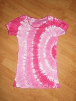 Batikshirt Baumwolle rosa pink mit Pailletten Perlen Gr. S Niedersachsen - Hohnstorf (Elbe) Vorschau