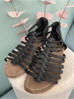 Riemchen Sandalen schwarz living Updated 39 Nordrhein-Westfalen - Lindlar Vorschau