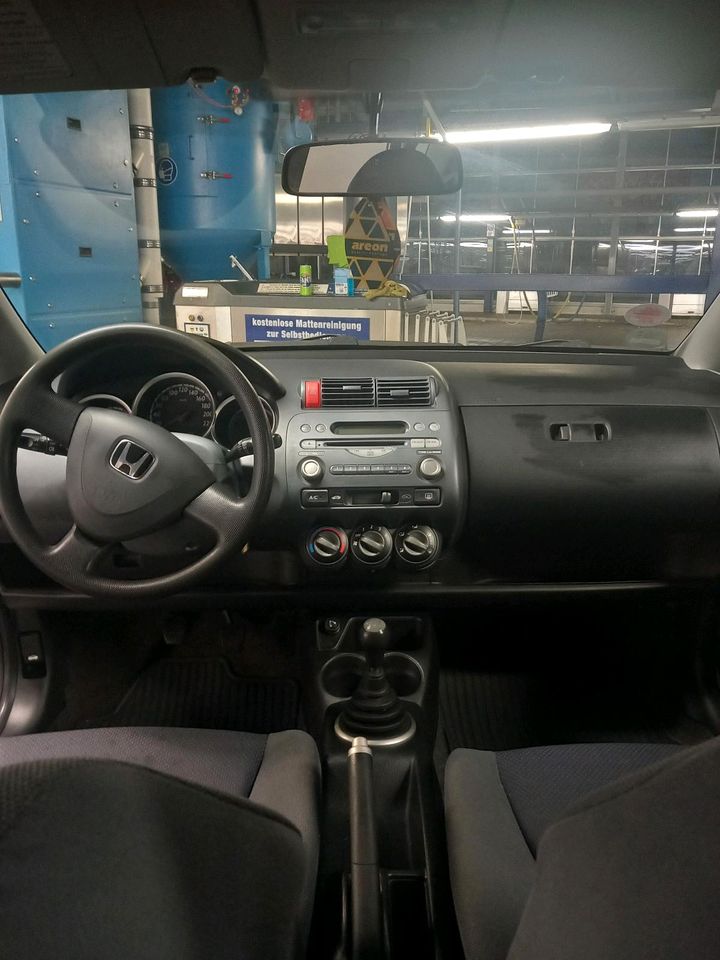 Honda jazz 2002 tüv neu . 1650 € in Berlin