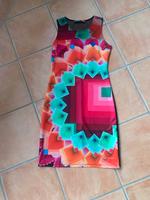 Desigual Kleid, Größe M, sehr gut erhalten Niedersachsen - Garbsen Vorschau