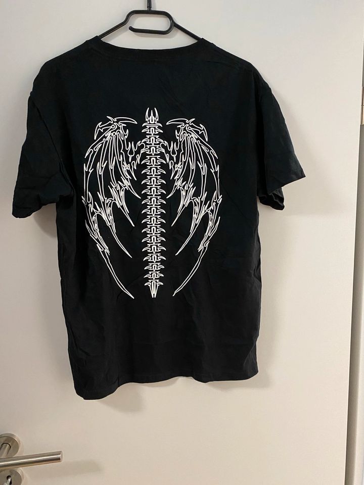 Gildan T-Shirt schwarz bedruckt Größe M neu in Arnsberg