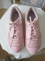 Neue Puma-Sneaker Gr. 39, rosa Hessen - Bruchköbel Vorschau