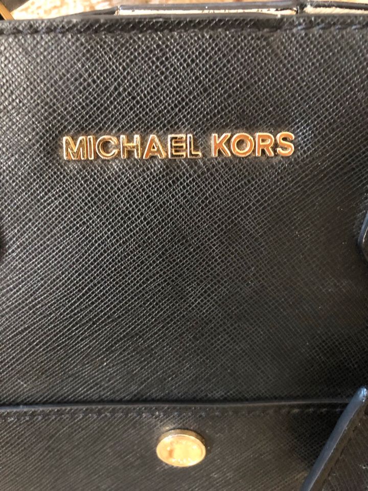 MICHAEL KORS HANDTASCHE SCHWARZ in Berlin