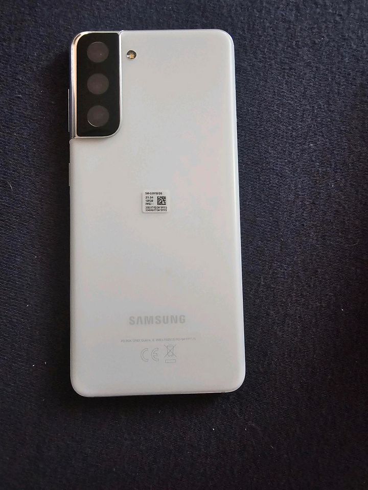 Samsung s21 Fe in weiß in Essen