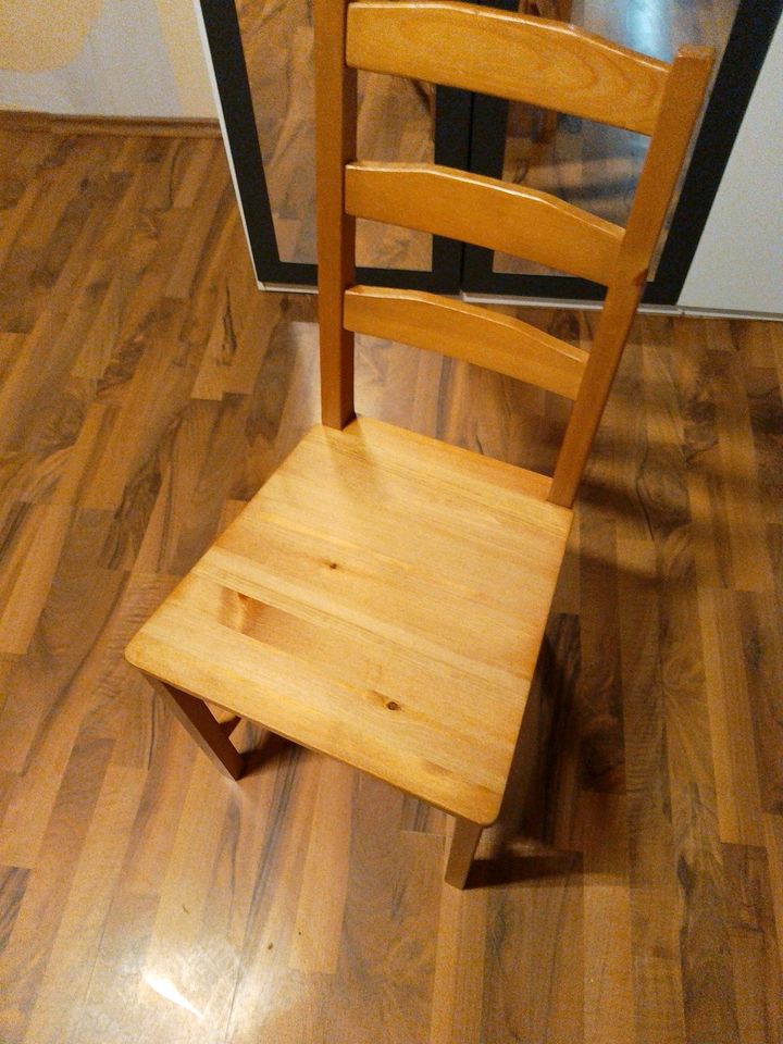 Stühle 4 Stück von Ikea in Bad Arolsen