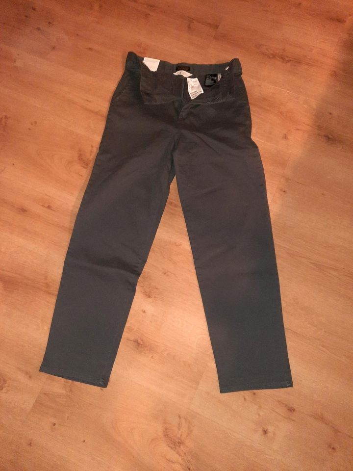 Graue Chino Straight Fit Größe 170  C & A Neu in Leer (Ostfriesland)