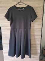 Kleid Cocktailkleid Festkleid Gr.M wie Neu Hessen - Bad Hersfeld Vorschau