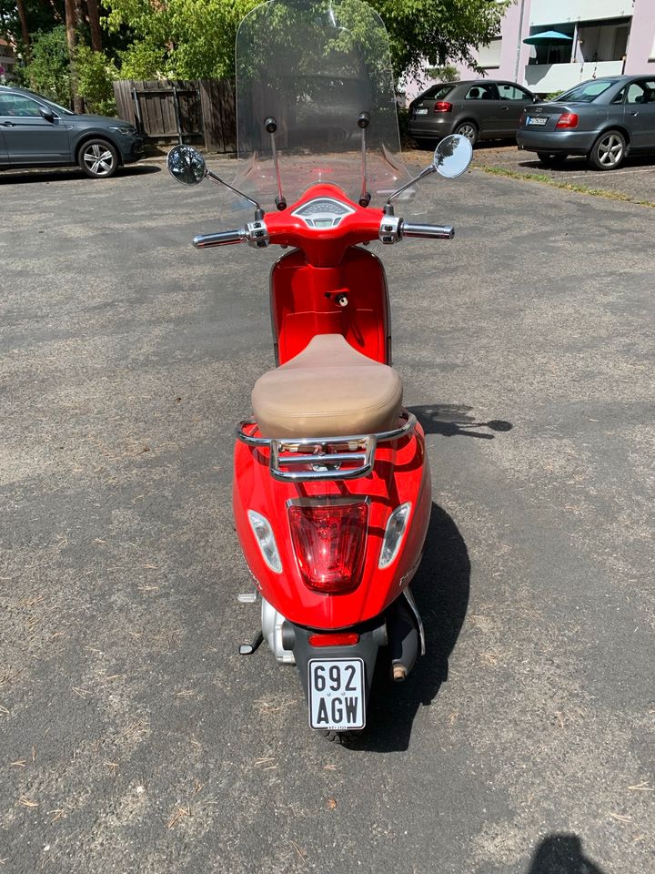 Vespa, primavera, Bj, 2014, rot, 1.930km Top, Zustand. in Fürth