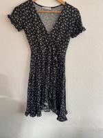Kleid Pull & Bear Bayern - Goldbach Vorschau