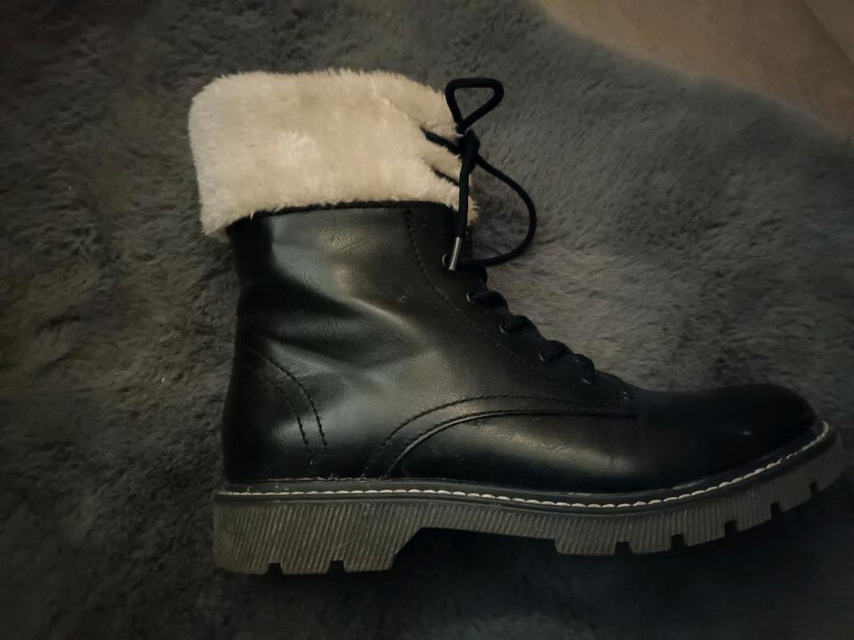 *Catwalk* Winter Damen Stiefelette Gr.40*schwarz* in Hildesheim