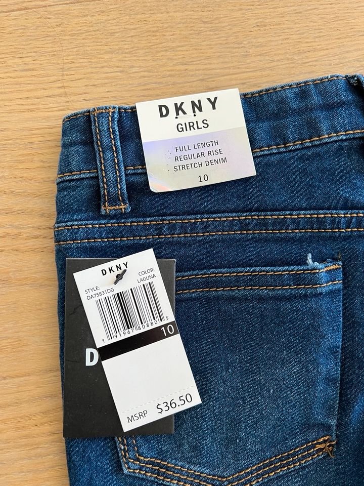 DKNY Jeans Stretch Hose 140 10 NEU blau Denis in Gau-Bischofsheim