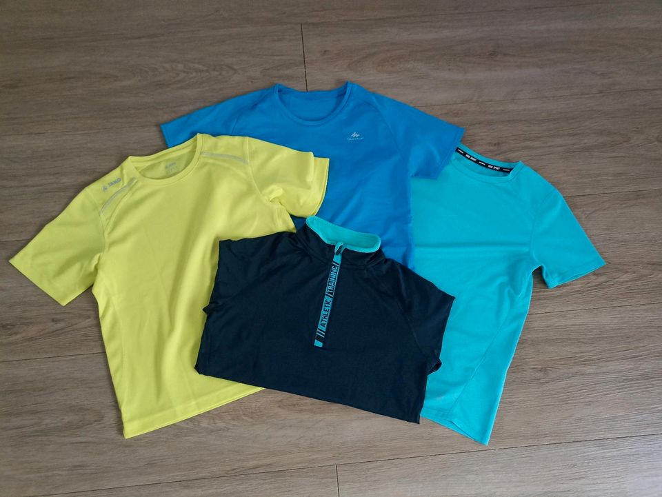 Sportshirt Set Größe 134/140 in Burkardroth