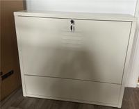 Ikea PS Metall Hängeschrank/Ablage/Schreibtisch Brandenburg - Templin Vorschau